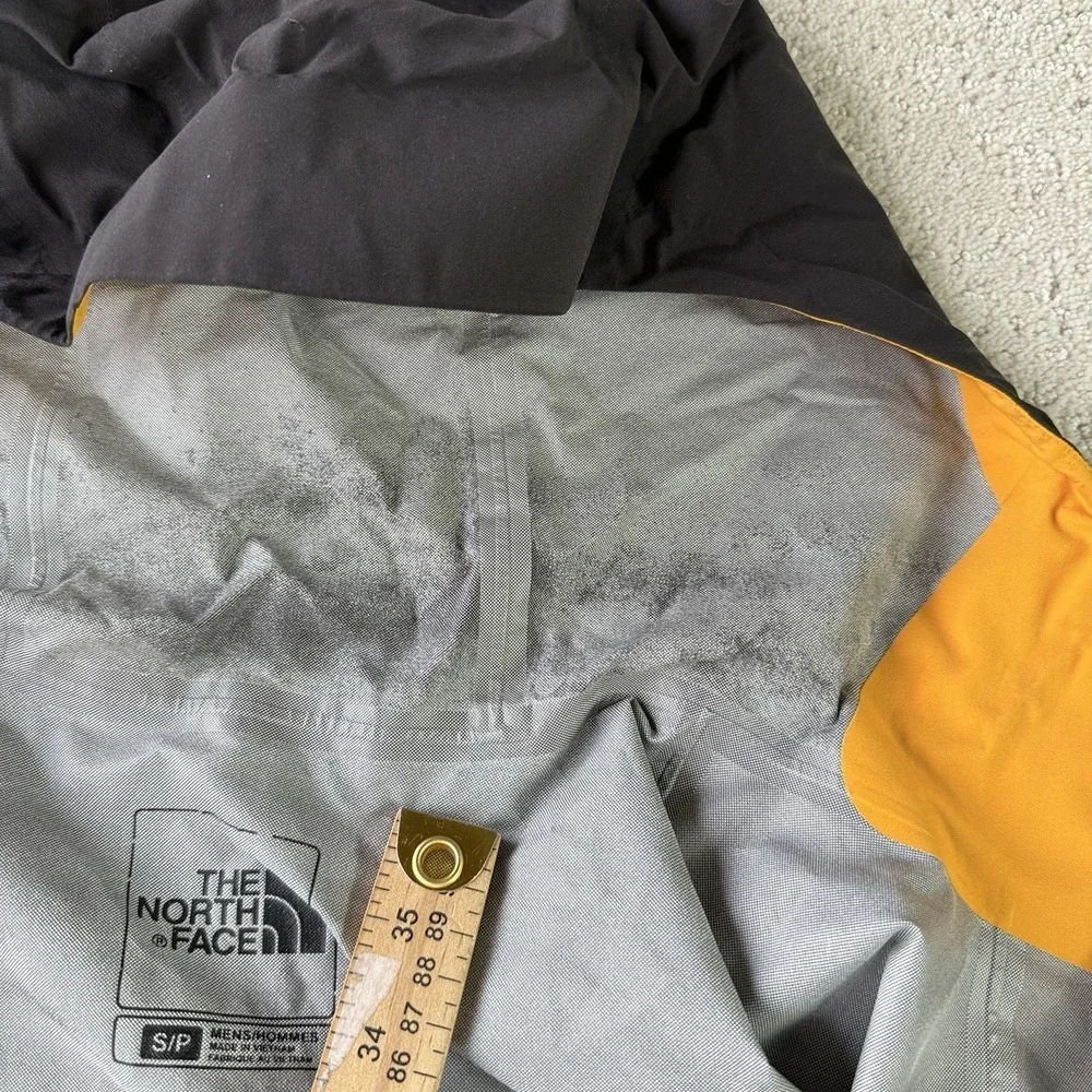 The North‎ Face Leonidas 2 Jacket Mens Small Yellow Black Hood Shell